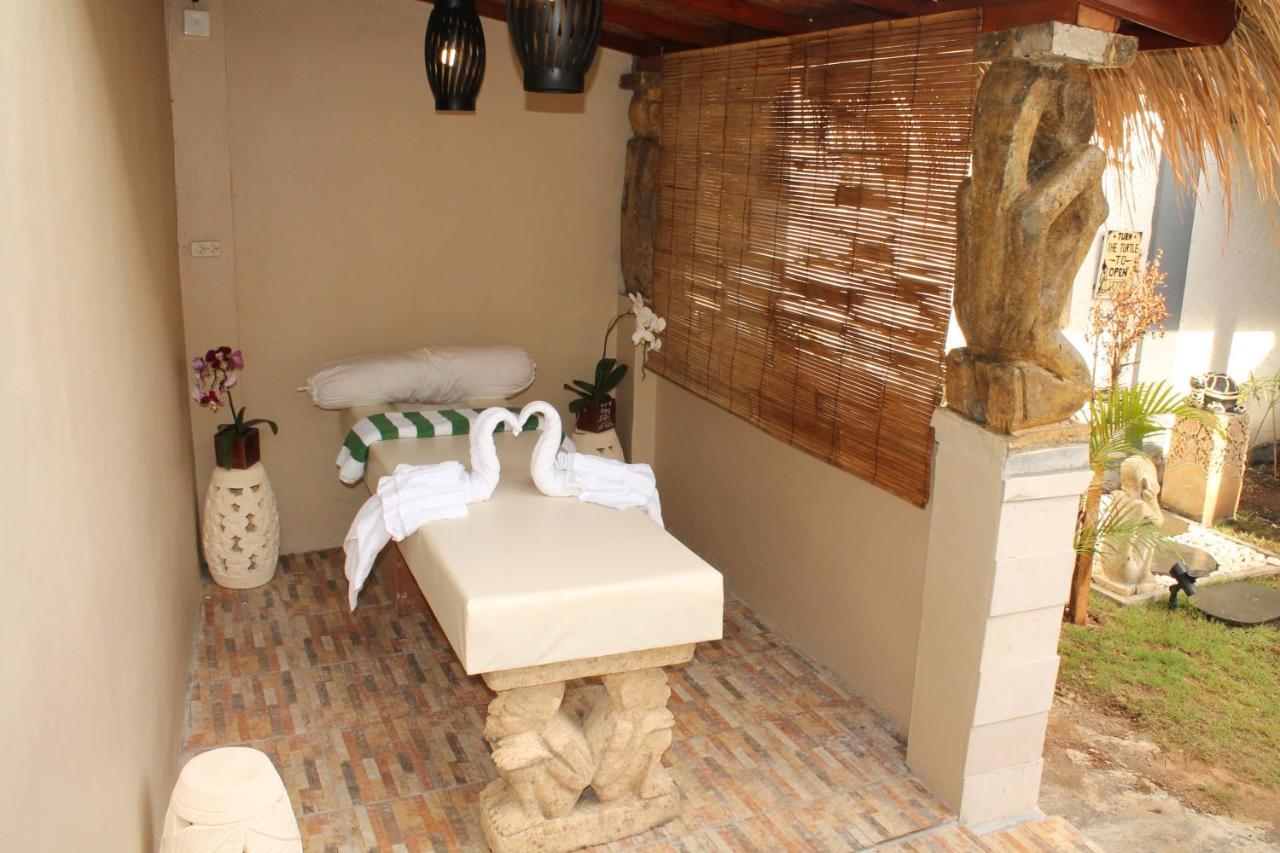 Villa Viking Jimbaran Buitenkant foto
