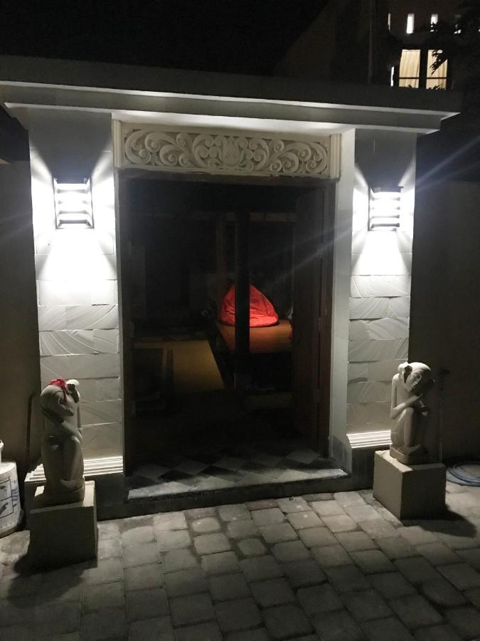 Villa Viking Jimbaran Buitenkant foto